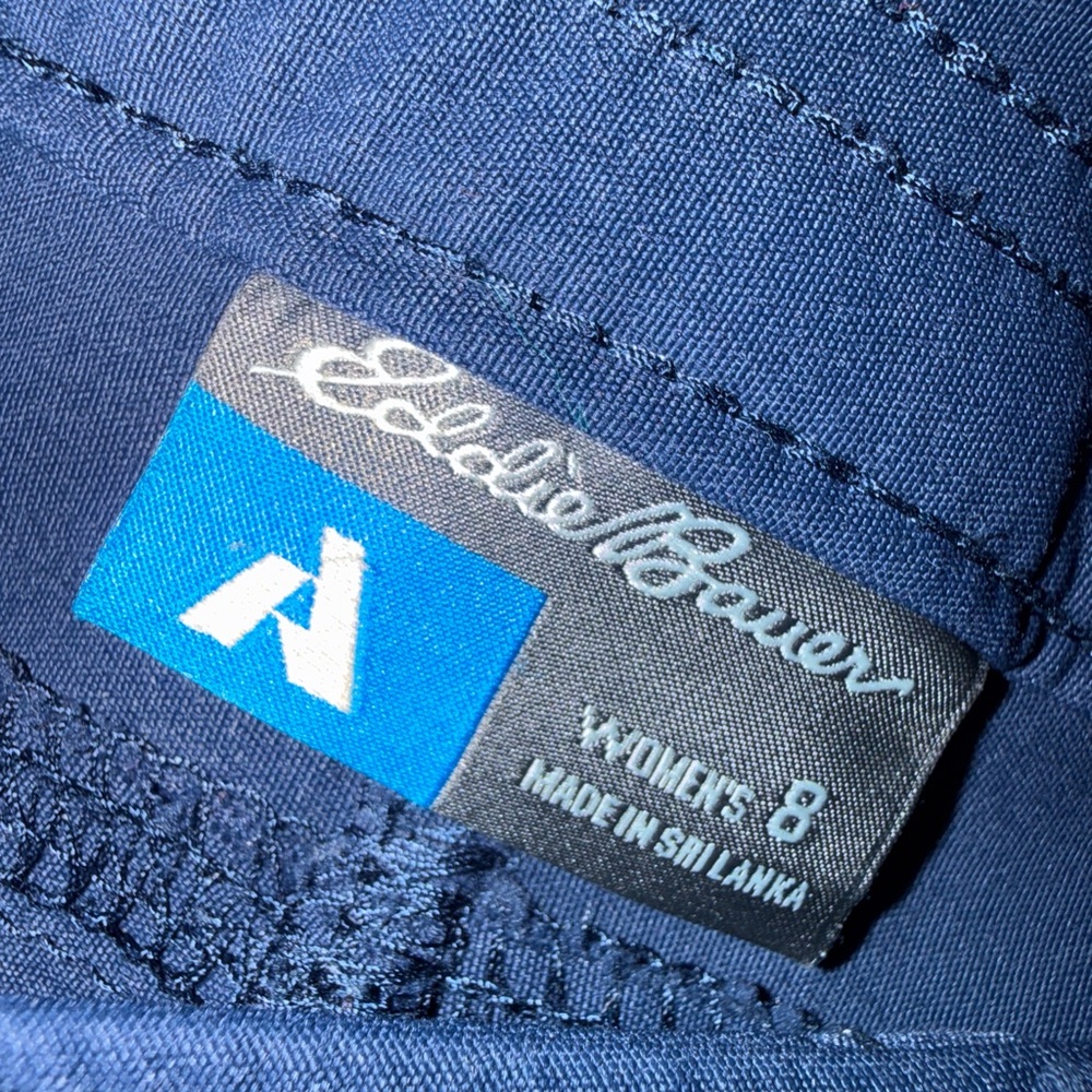 Eddie Bauer women’s  Navy Performance Pants - Picture 2 of 4